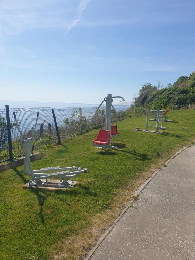 Studio Silver Terace With Sea View For 4 Person 比亚拉 外观 照片