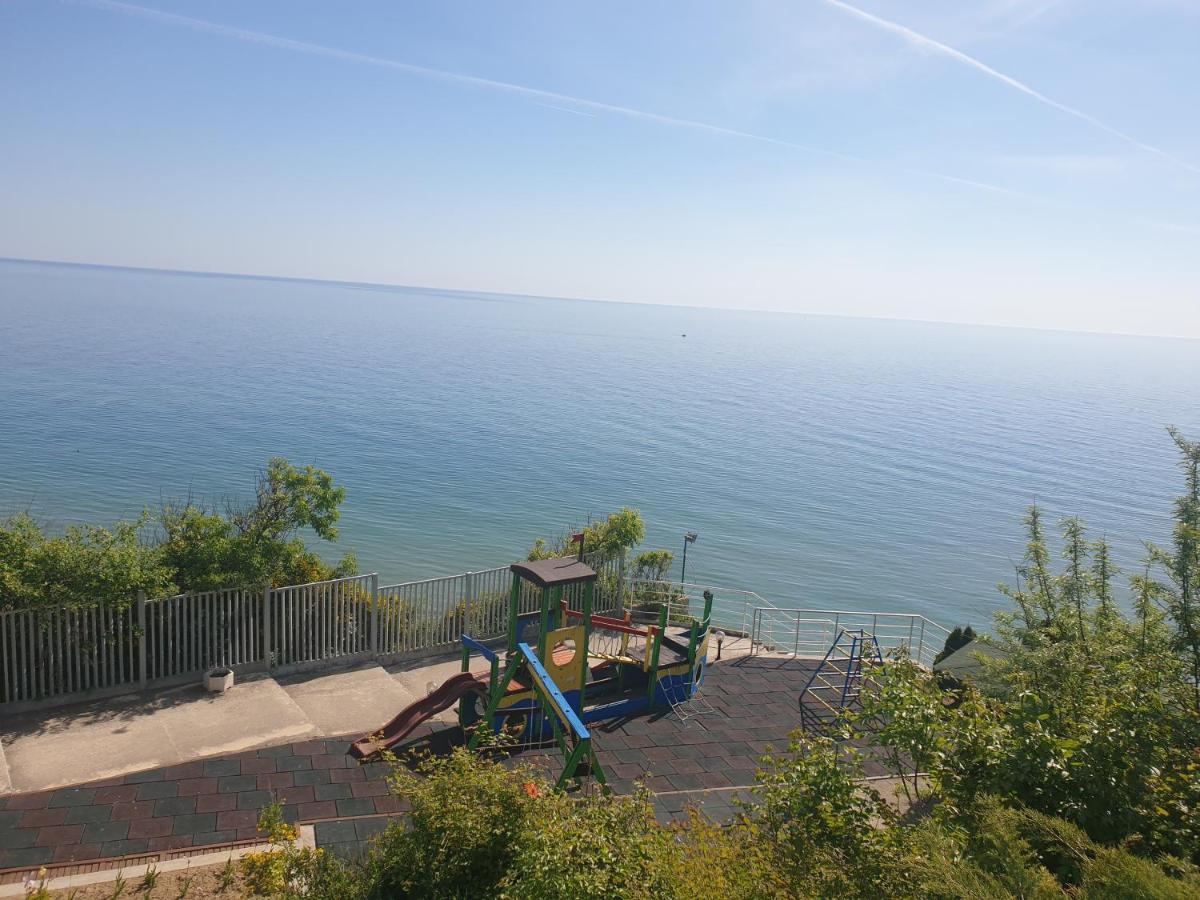 Studio Silver Terace With Sea View For 4 Person 比亚拉 外观 照片